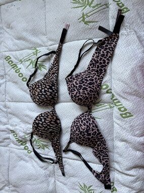 Victoria's Secret Leopard Bra Set